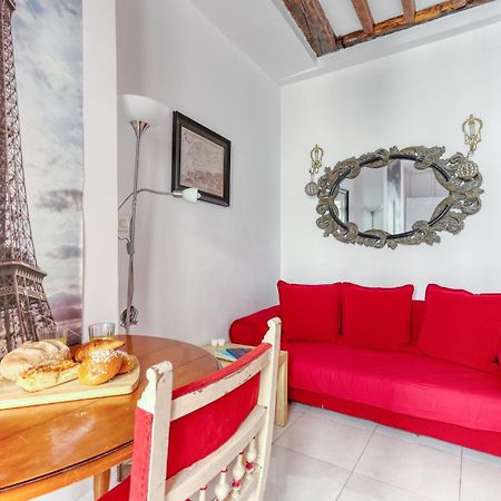 Parisian Cocoon 1Bdr Flat - Prime Loc Le Marais Appartement Buitenkant foto