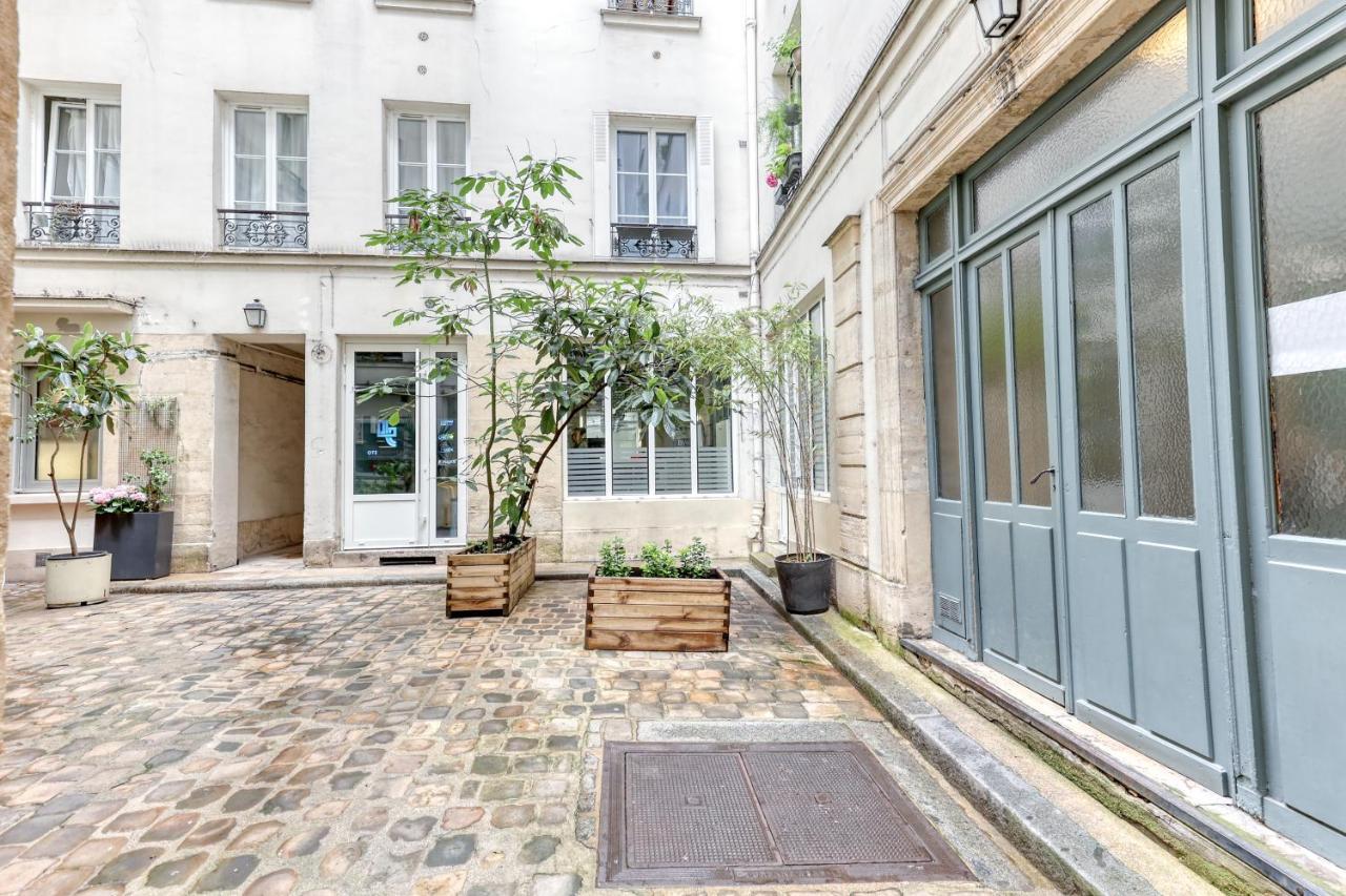 Parisian Cocoon 1Bdr Flat - Prime Loc Le Marais Appartement Buitenkant foto